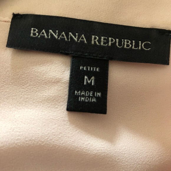 Banana Republic pale pink blouse. Size Petite Med. - Picture 8 of 8
